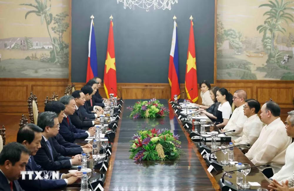 Nâng tầm quan hệ Việt Nam – Philippines lên Đối tác chiến lược tăng cường