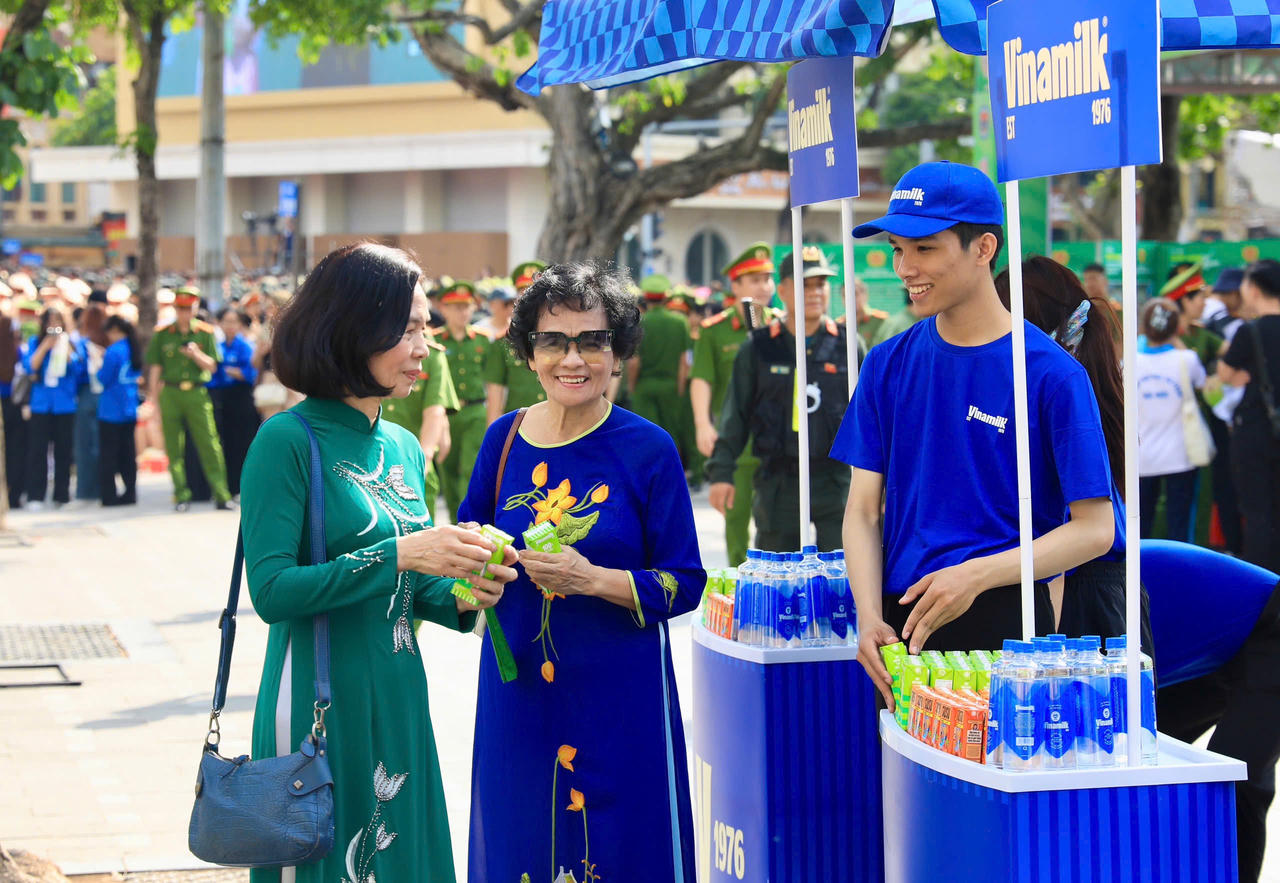 Các điểm phục vụ của thương hiệu sữa quốc dân được đông đảo người dân ghé thăm và thưởng thức. Ảnh: Vi Nam