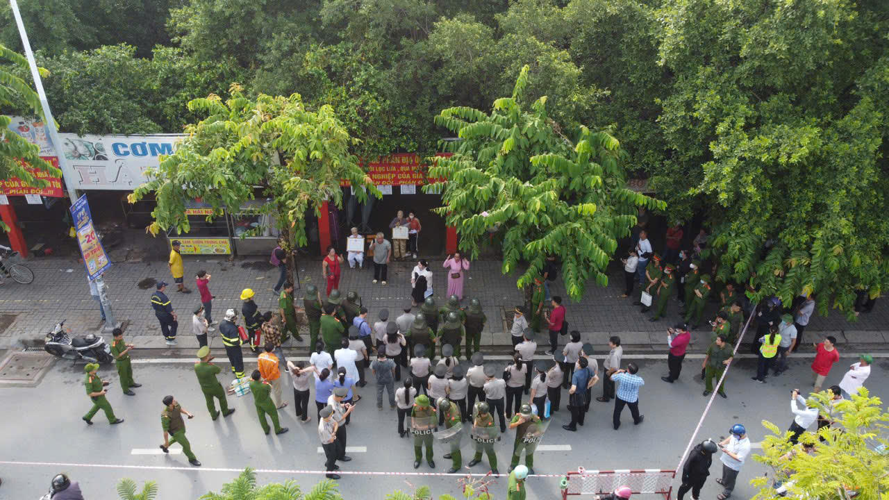 Một vụ cưỡng chế có huy động lực lượng ở TP. Hồ Chí Minh