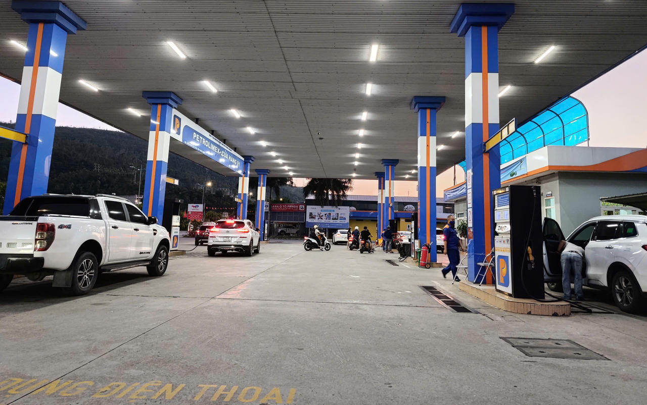 Quảng Ninh đồng loạt triển khai bán xăng sinh học E10