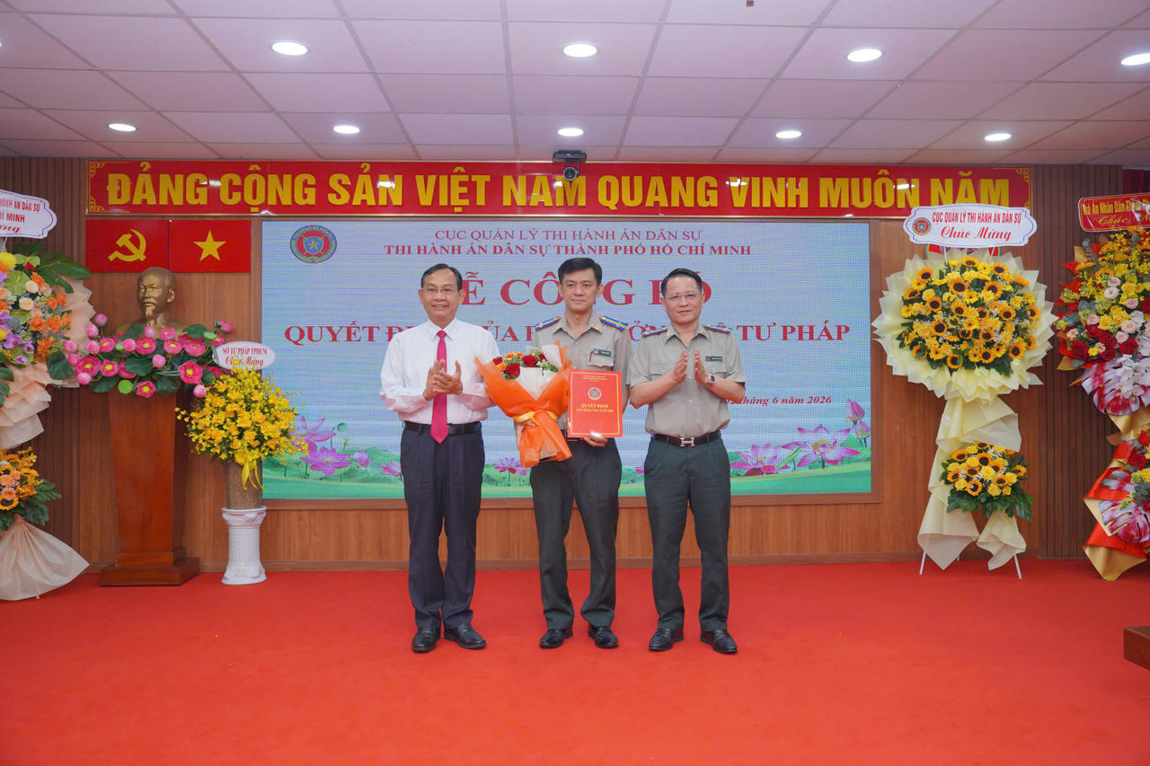 Đồng chí Trần Đình Hoàng được bổ nhiệm giữ chức Phó Trưởng Thi hành án dân sự Thành phố Hồ Chí Minh