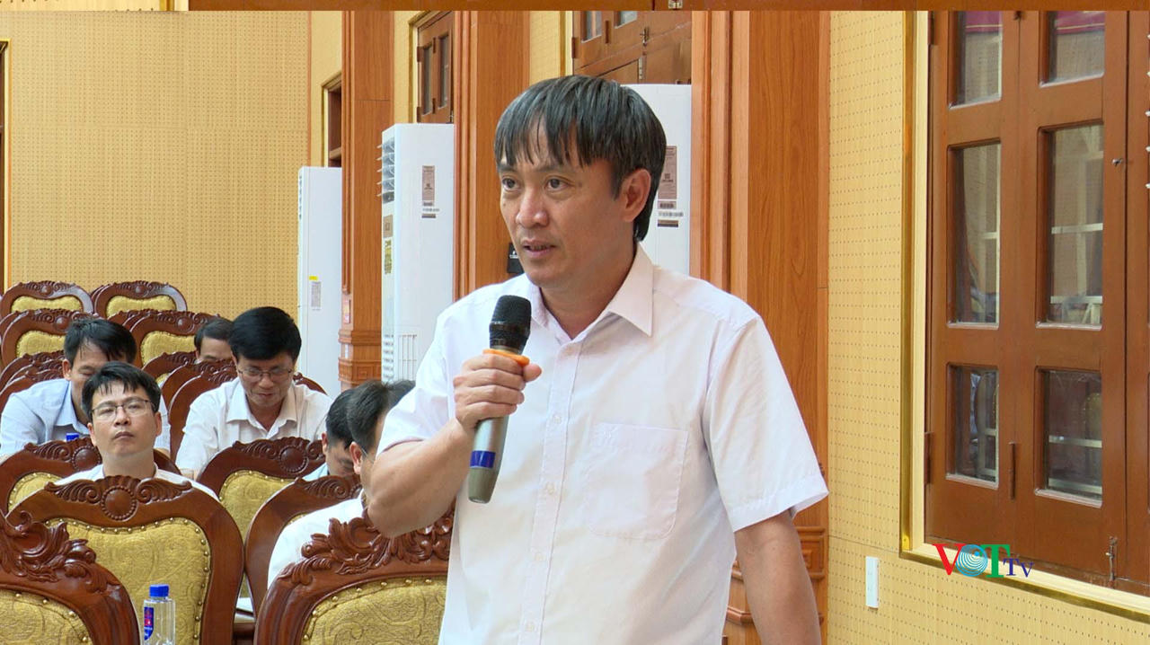 Ông Nguyễn Quang Huy - Phó Giám đốc phụ trách Ban Quản lý dự án đầu tư xây dựng số 3 phát biểu tại hội nghị