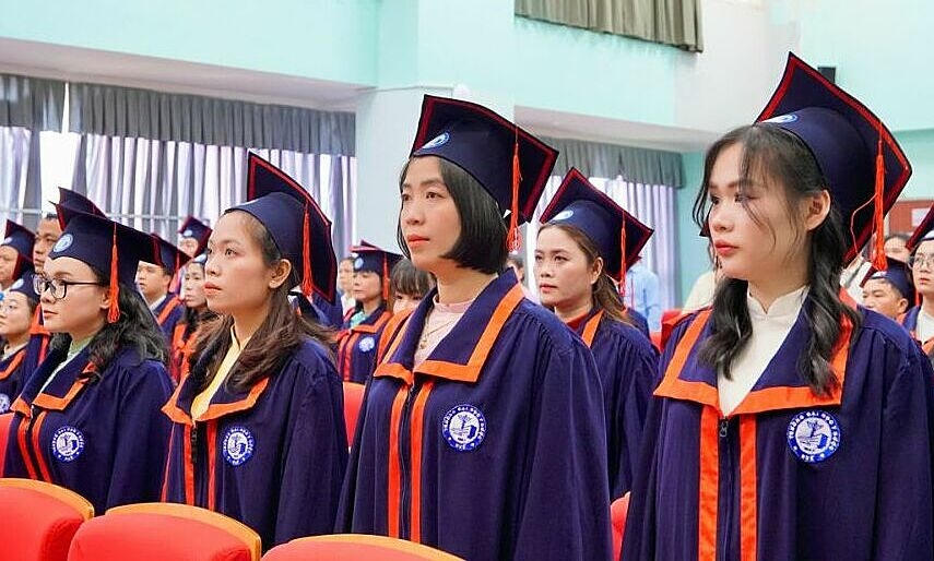 Đề xuất công nhận kỹ năng, kinh nghiệm khi học liên thông lên đại học