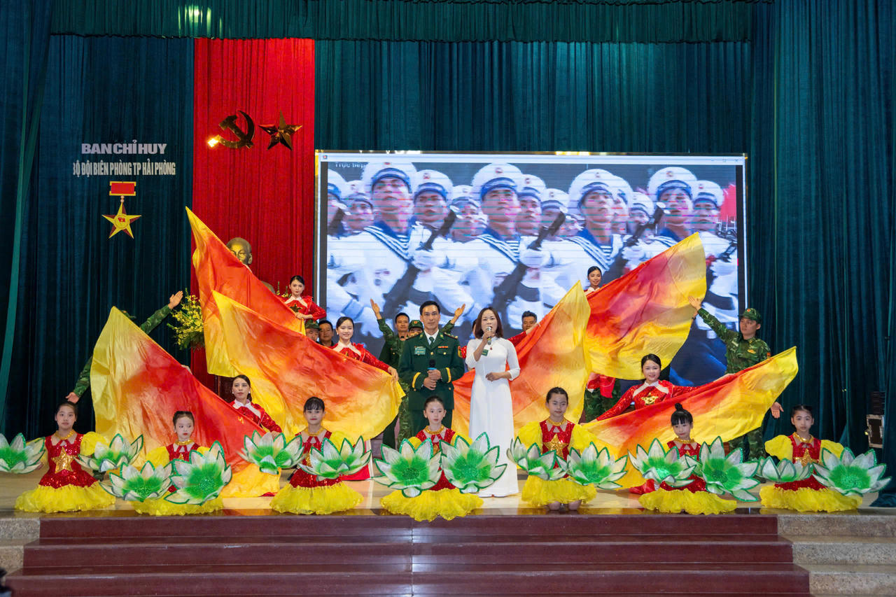 Sôi nổi Hội thi Cán bộ Đoàn giỏi, Tuyên truyền viên trẻ Bộ đội Biên phòng Hải Phòng