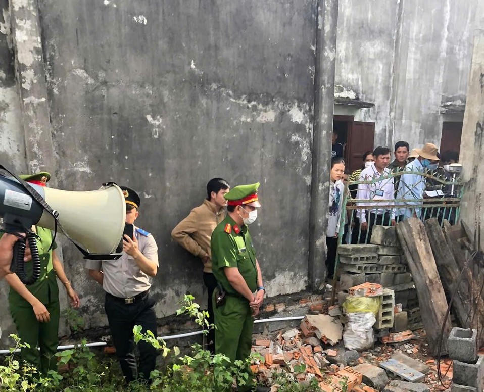 Kinh nghiệm kết hợp hai biện pháp “cứng – mềm” trong tổ chức thi hành án