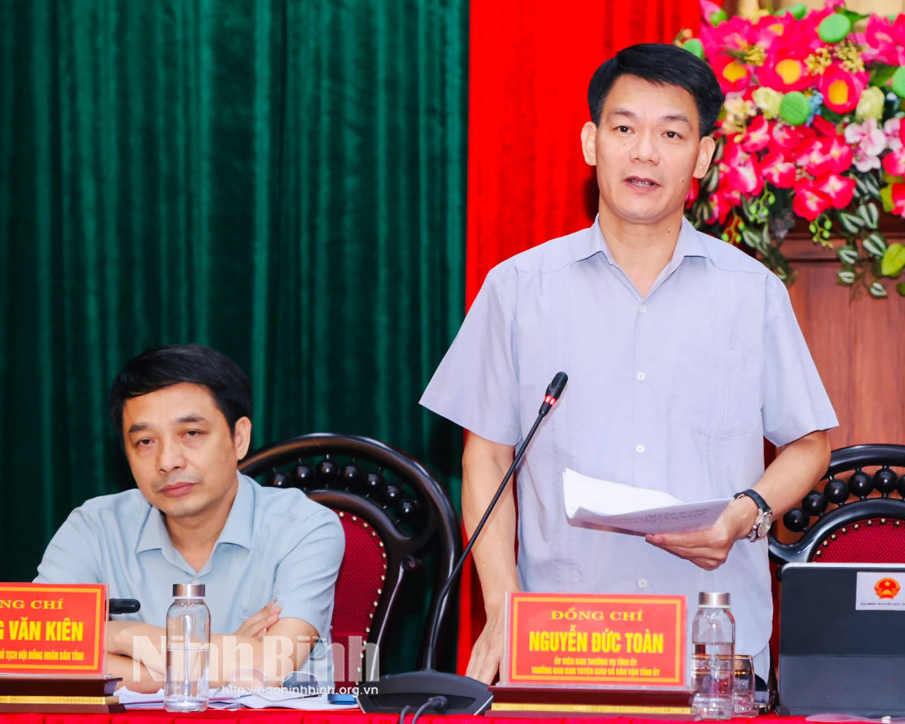 Ông Nguyễn Đức Toàn, Ủy viên Ban Thường vụ Tỉnh ủy, Trưởng Ban Tuyên giáo và Dân vận Tỉnh ủy phát biểu tại hội nghị.&nbsp;Ảnh: Nguyễn Thơm - Đức Lam