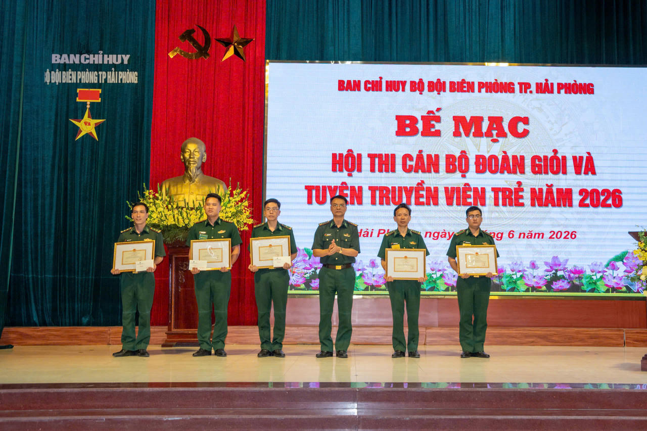 Sôi nổi Hội thi Cán bộ Đoàn giỏi, Tuyên truyền viên trẻ Bộ đội Biên phòng Hải Phòng