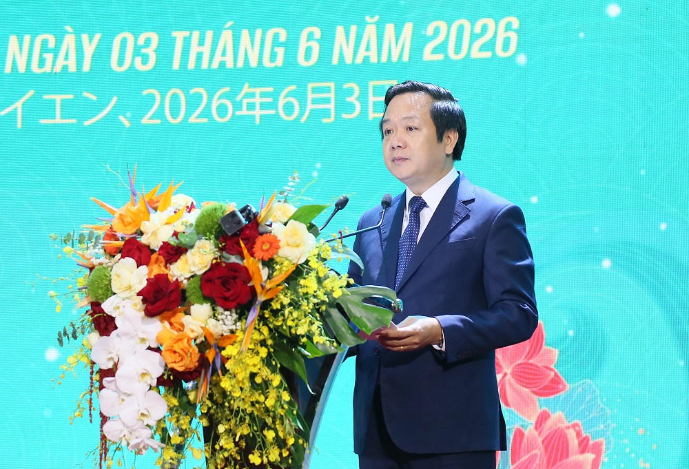Bí thư Tỉnh ủy Phạm Quang Ngọc phát biểu tại hội nghị.