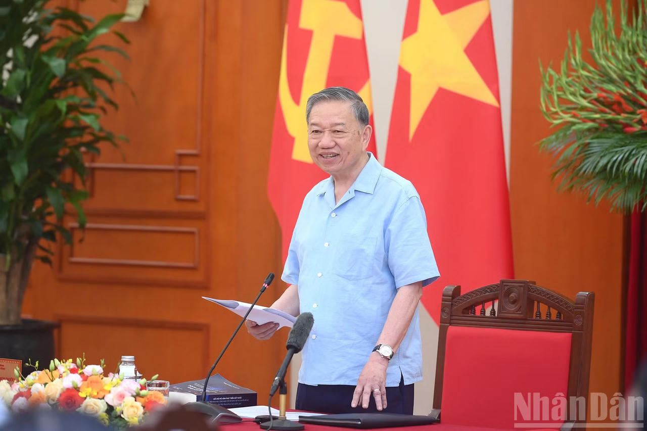 Tổng Bí thư, Chủ tịch nước Tô Lâm phát biểu kết luận tại cuộc làm việc. Ảnh: nhandan.vn