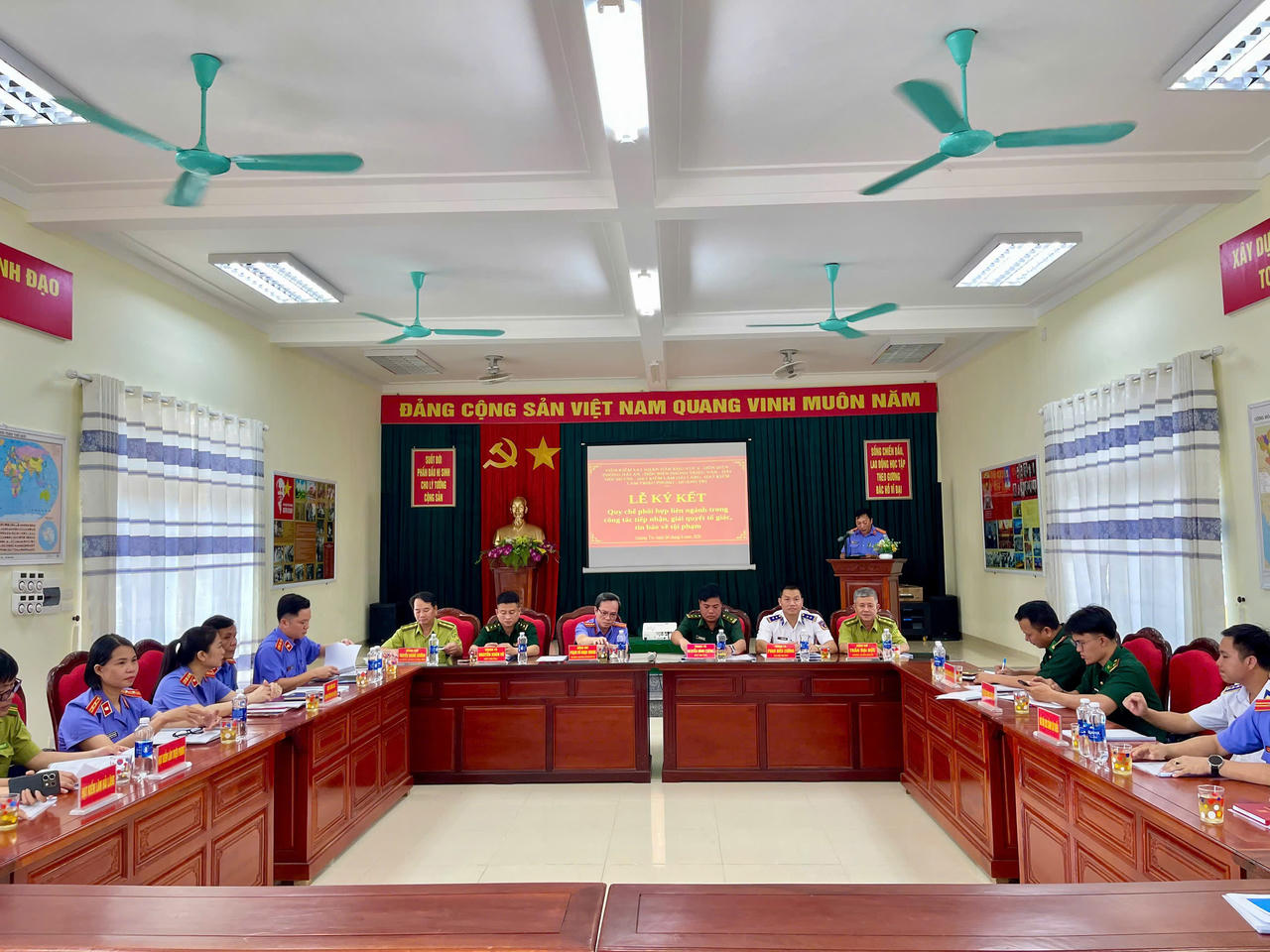Quang cảnh buổi lễ