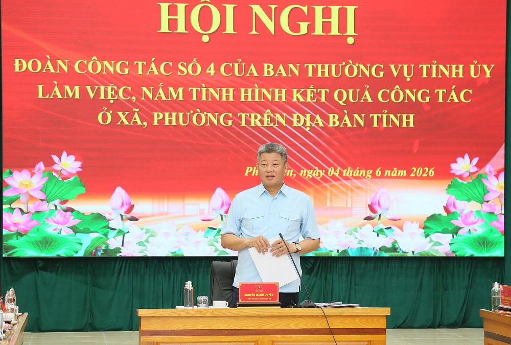 Chủ tịch UBND tỉnh Hưng Yên Nguyễn Mạnh Quyền phát biểu kết luận hội nghị.