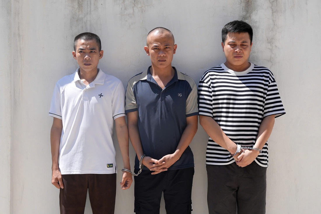 Ba đối tượng cầm đầu trong đường dây bị bắt (ảnh Công an cung cấp)