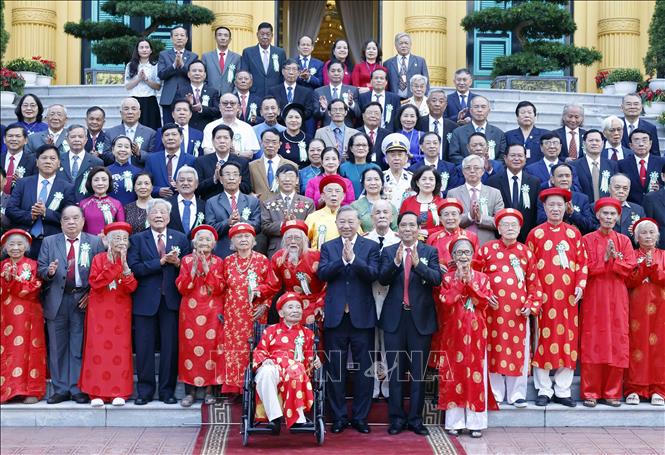 Tổng Bí thư, Chủ tịch nước Tô Lâm và các đại biểu. Ảnh: Thống Nhất/TTXVN