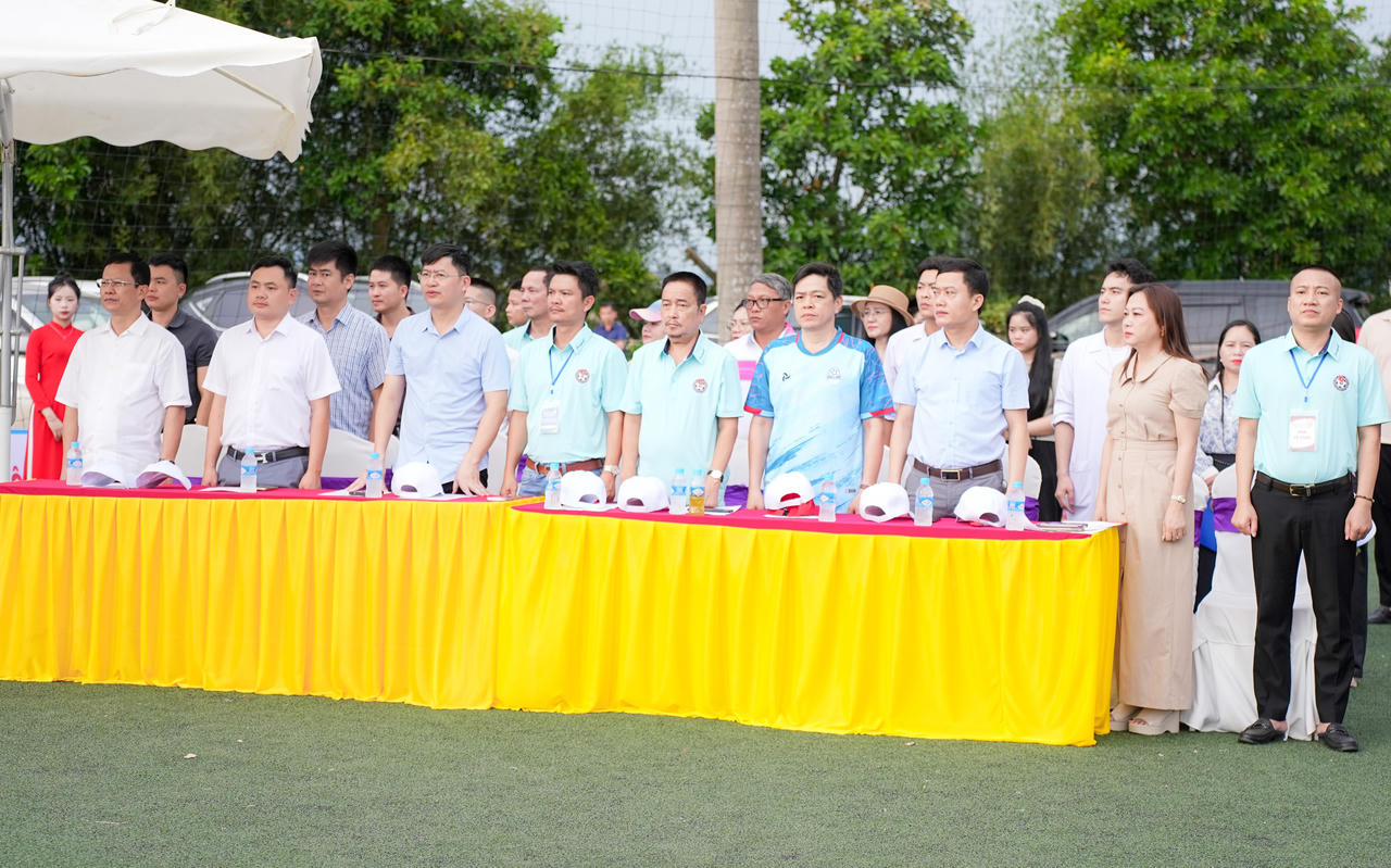 Khai mạc Giải bóng đá Báo chí miền Trung tại Hà Tĩnh