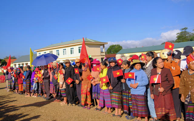 Hướng Lập phát huy sức mạnh đại đoàn kết, chăm lo an sinh nơi vùng biên