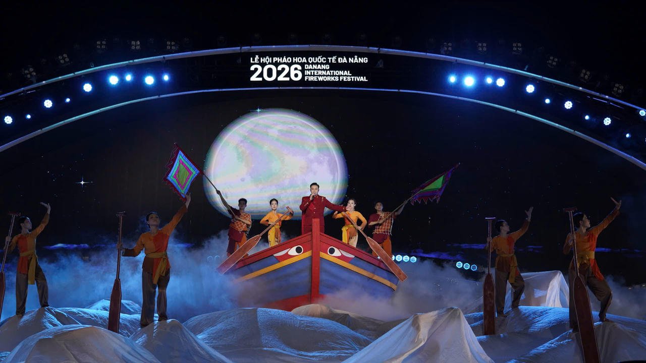 Mãn nhãn đêm thi thứ 2 DIFF 2026 cùng 2 đội Z121 Việt Nam và Pháp