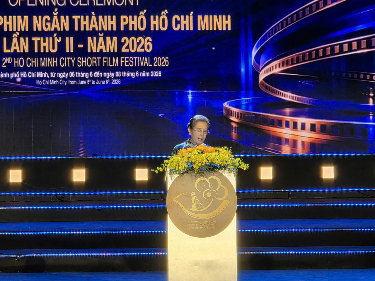 Bà Dương Cẩm Thúy - Chủ tịch Hội Điện ảnh TP HCM, Trưởng Ban tổ chức LHP ngắn TP HCM lần thứ 2