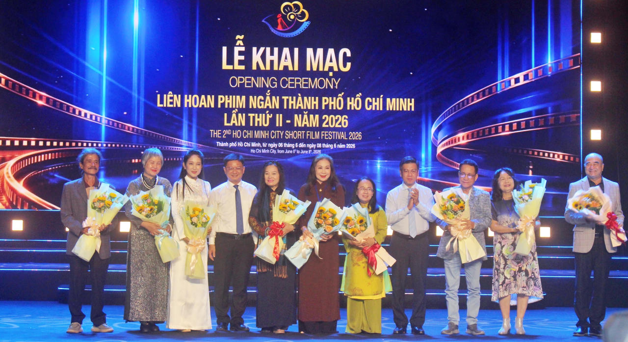 Hội đồng giám khảo nghệ thuật của LHP ngắn TP HCM lần 2 ra mắt trong lễ khai mạc