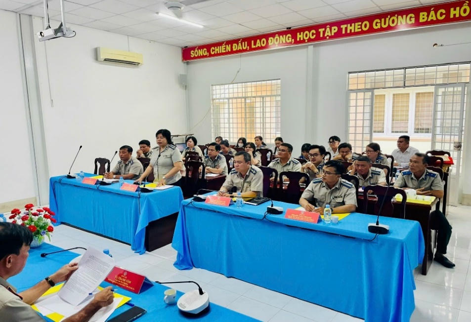 Họp giao ban đơn vị