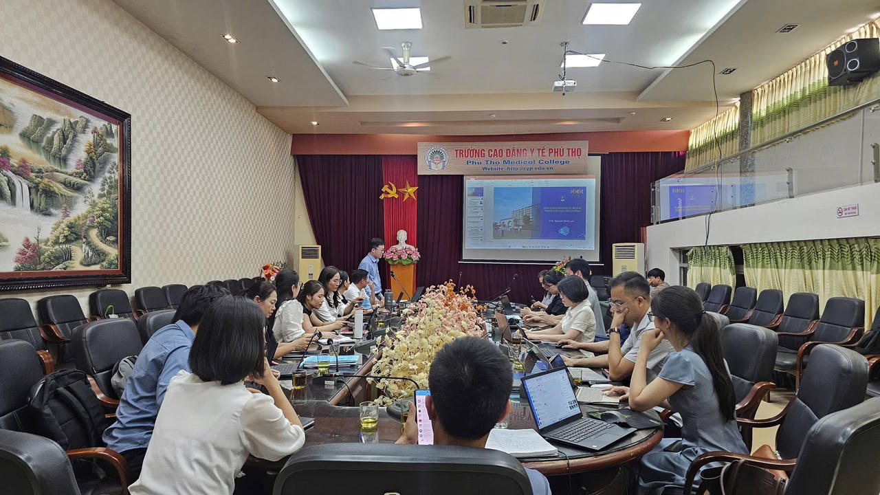 Trường Cao đẳng Y tế Phú Thọ đang đẩy mạnh hợp tác với các cơ sở y tế, đồng thời nghiên cứu mở rộng các ngành nghề đào tạo theo nhu cầu thực tiễn.&nbsp; Ảnh: Trường Cao đẳng Y tế Phú Thọ