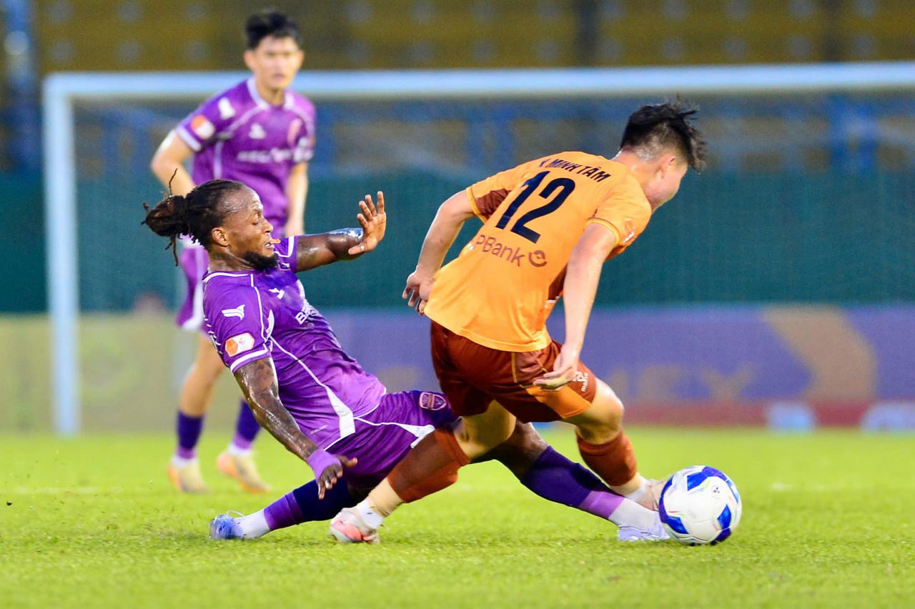 V.League 2025/26 khép lại, Becamex TPHCM xuống hạng