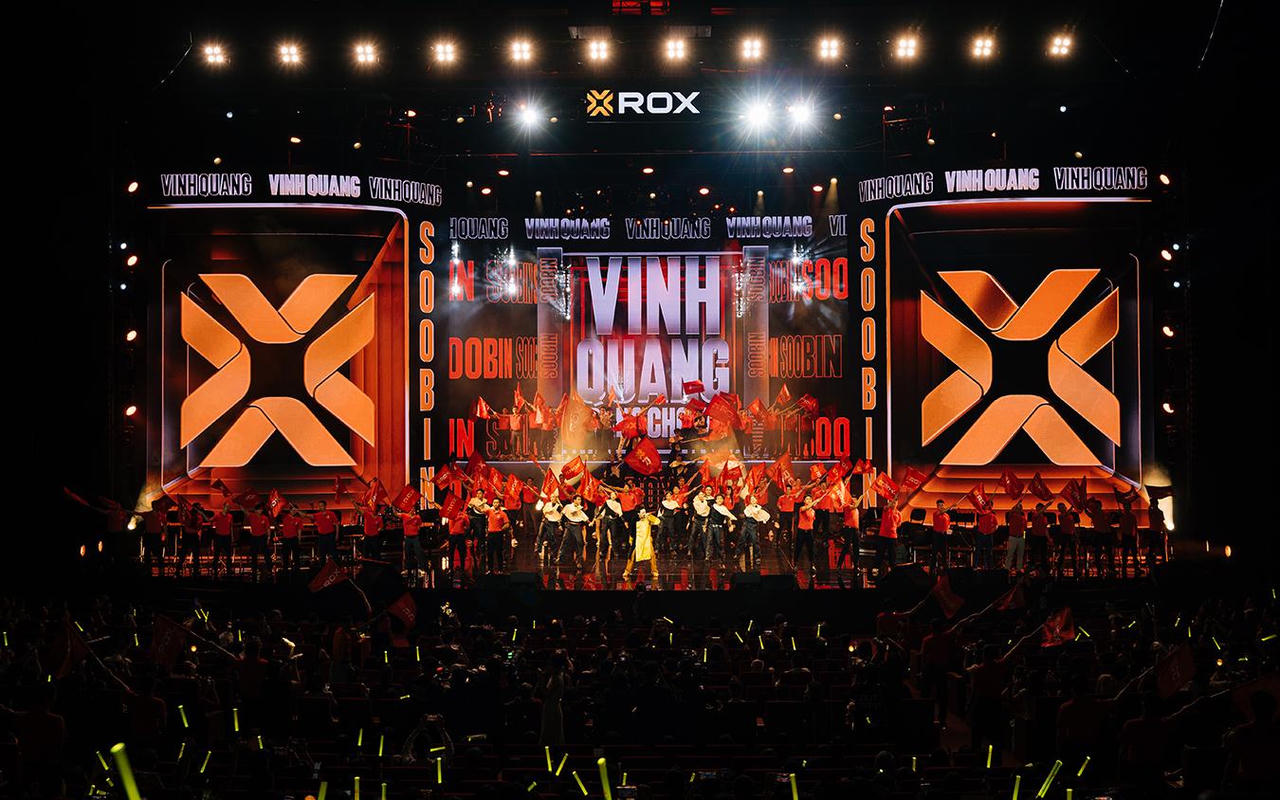 Những khoảnh khắc rực rỡ, thăng hoa cảm xúc trong ROX30 Concert