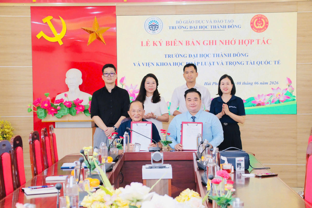 Trường Đại học Thành Đông và Viện Khoa học Pháp luật và Trọng tài Quốc tế (ILIA) ký kết Bản ghi nhớ hợp tác (MOU) trong các lĩnh vực đào tạo, nghiên cứu khoa học, phát triển kỹ năng nghề nghiệp và kết nối doanh nghiệp.