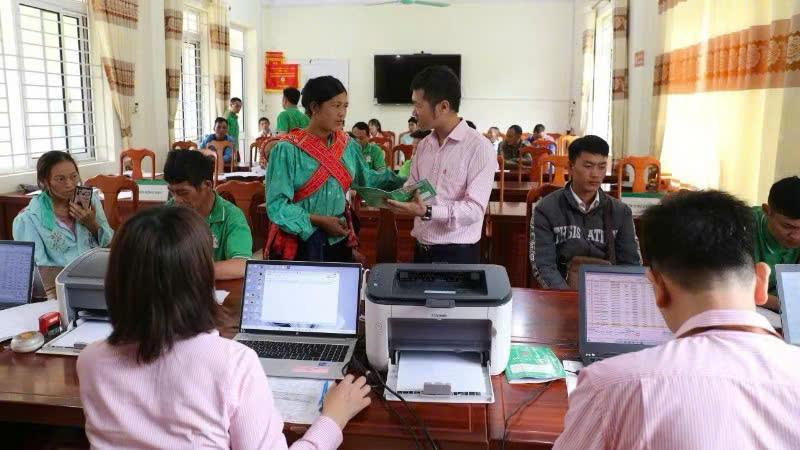 Hệ thống điểm giao dịch của NHCsXH tỉnh Cao Bằng luôn hoạt động tích cực giúp dân vay vốn thuận tiện.