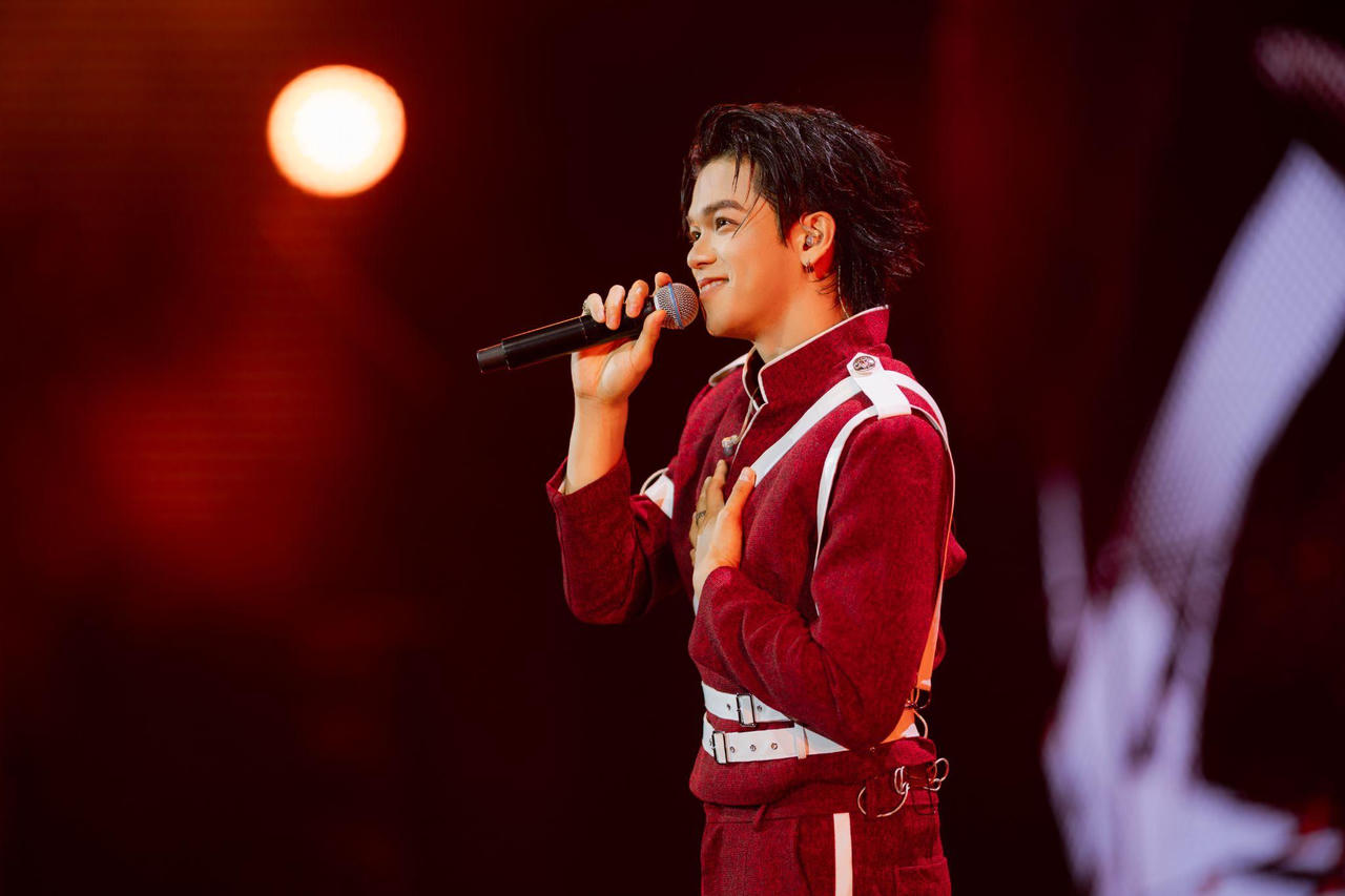 Những khoảnh khắc rực rỡ, thăng hoa cảm xúc trong ROX30 Concert