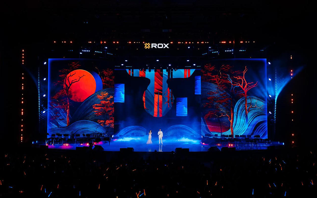 Những khoảnh khắc rực rỡ, thăng hoa cảm xúc trong ROX30 Concert