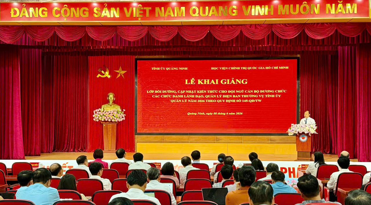 Trường Đào tạo Cán bộ Nguyễn Văn Cừ: Khai giảng lớp bồi dưỡng kiến thức cho lãnh đạo, quản lý