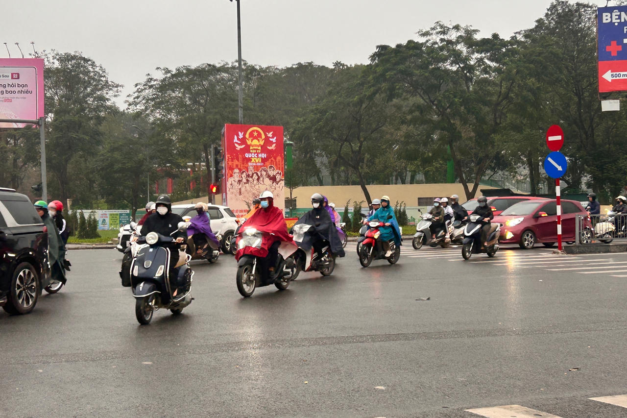 Ảnh hưởng của gió mùa Đông Bắc, miền Bắc mưa to, miền Trung kết thúc nắng nóng