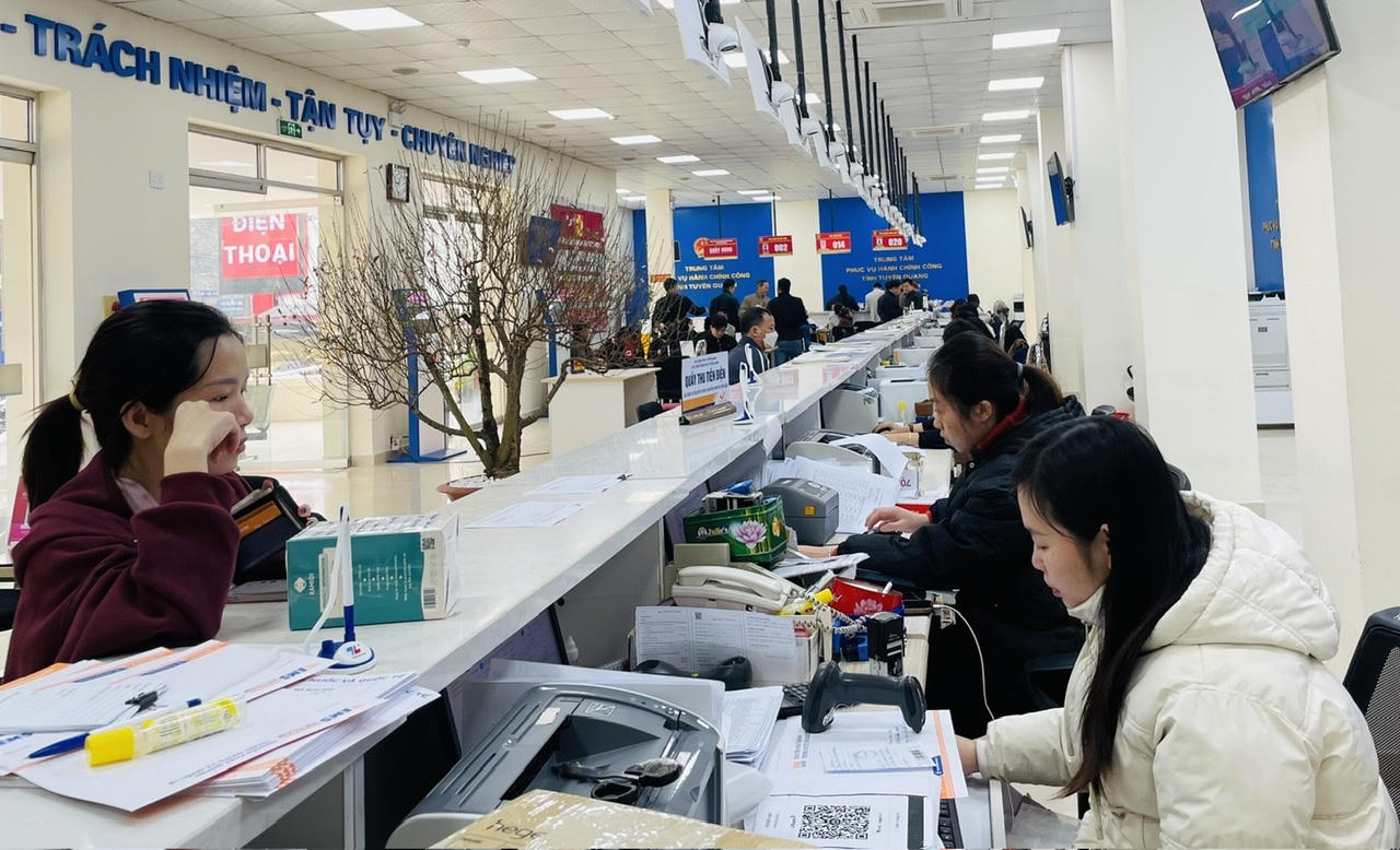 Trung tâm Phục vụ hành chính công nâng cao hiệu quả hoạt động, hướng tới mục tiêu chuyển đổi số toàn diện. (Ảnh: PV)