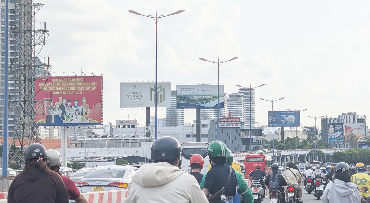 TP Hồ Chí Minh sẽ quản lý chặt chẽ nhưng linh hoạt, yêu cầu hoạt động quảng cáo phải tuân thủ Luật Quảng cáo và các quy định liên quan…