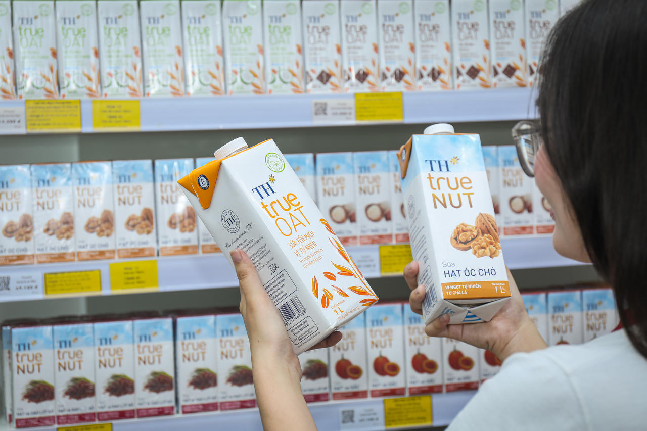 Sữa hạt TH true NUT và sữa yến mạch TH true OAT đều không bổ sung đường tinh luyện