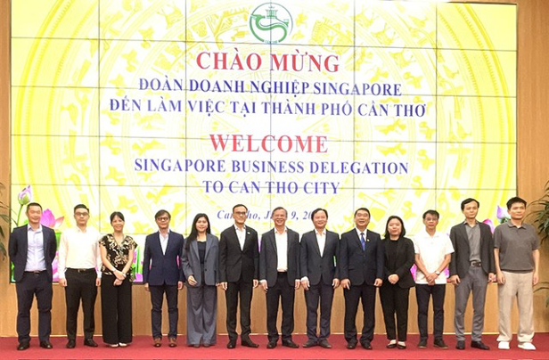 Đại diện đoàn doanh nghiệp Singapore.