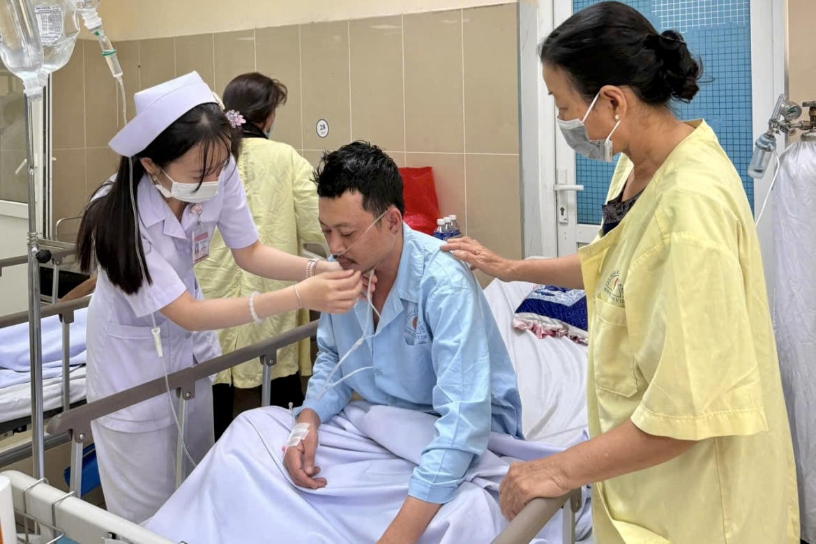 Người đàn ông thoát cửa tử sau cú sét đánh Người đàn ông thoát cửa tử sau cú sét đánh