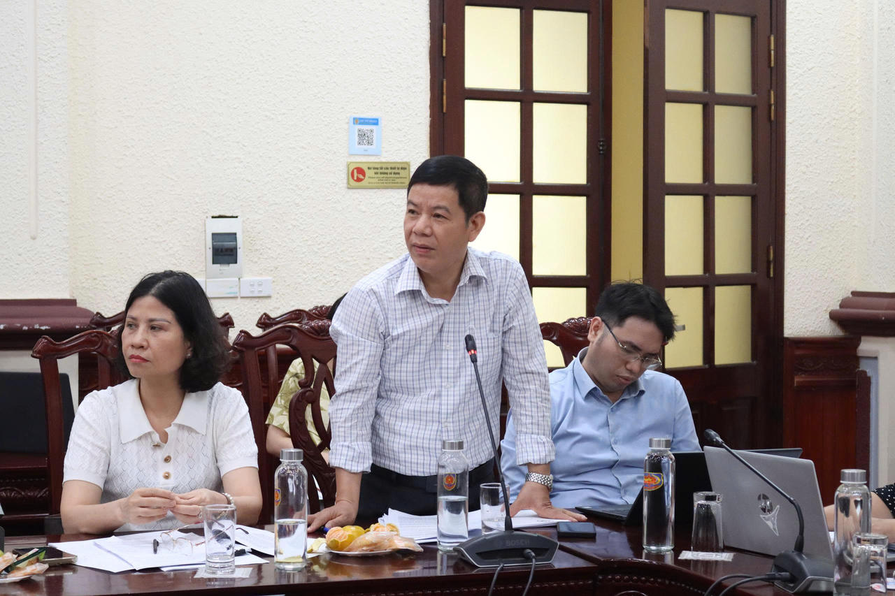 Đề xuất bổ sung quy định bảo đảm quyền được biết về nguồn gốc của con nuôi
