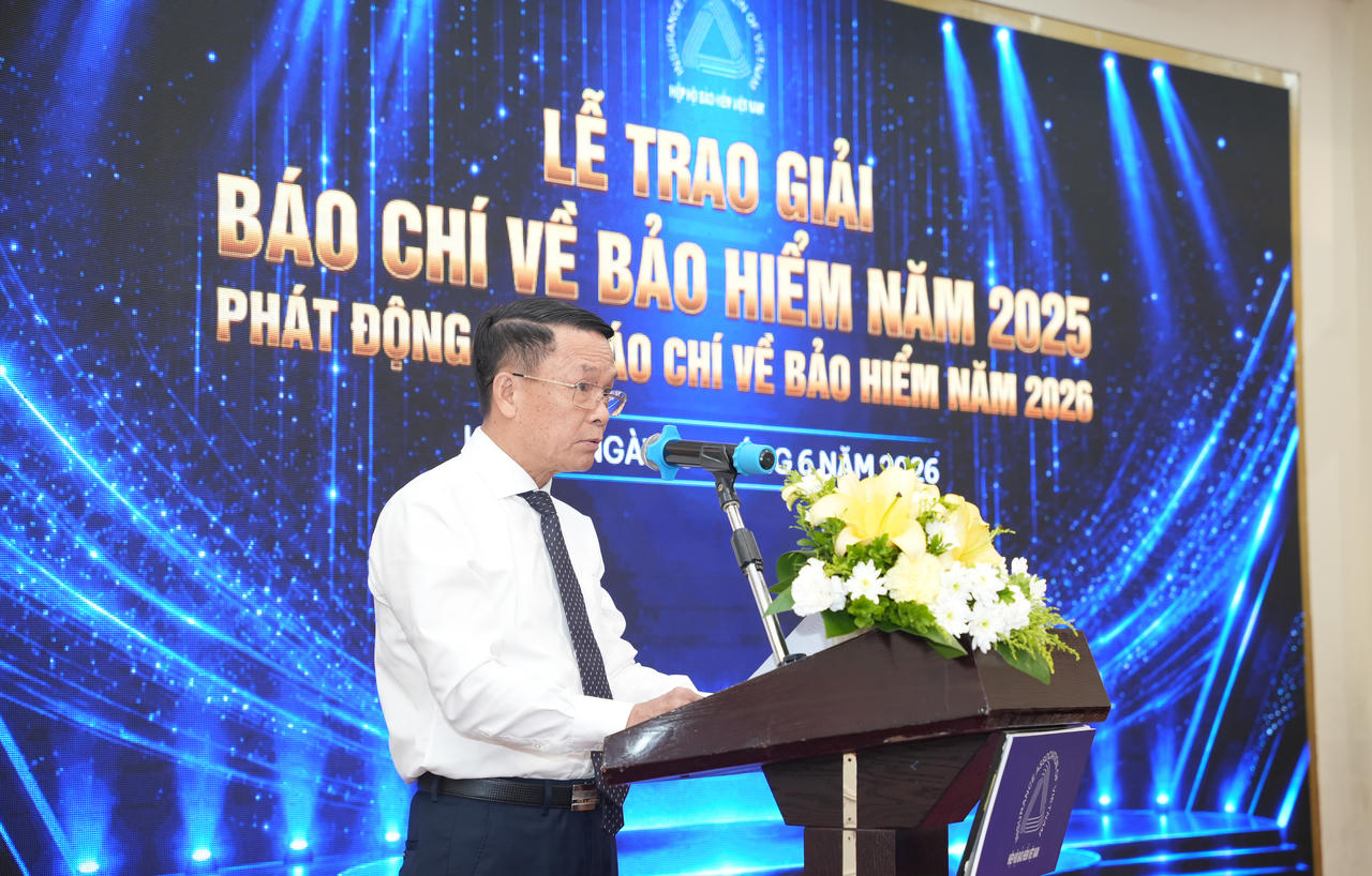 Nhà báo Nguyễn Đức Lợi, Phó Chủ tịch Thường trực Hội Nhà báo Việt Nam, Trưởng Ban Giám khảo phát biểu tại Lễ trao giải.