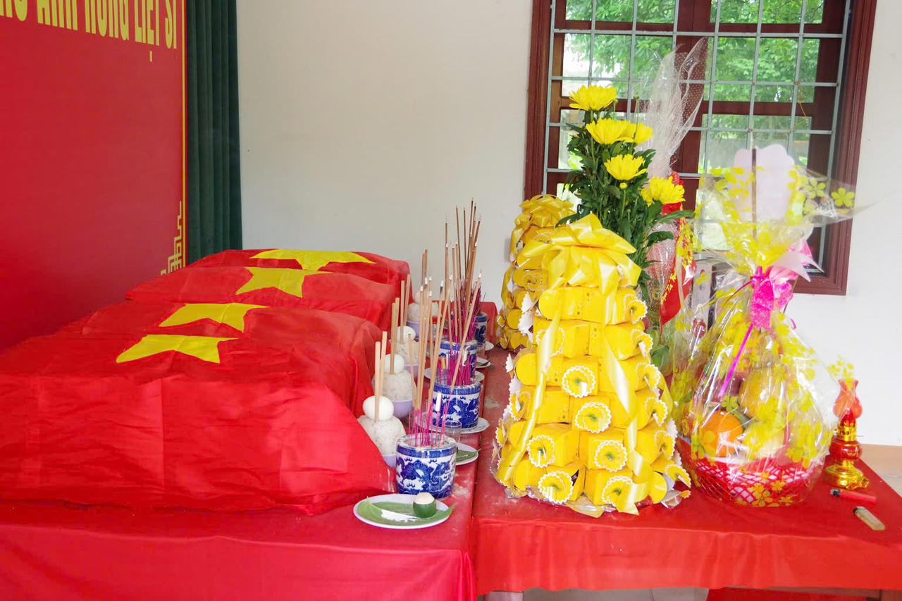 Tìm thấy 4 hài cốt liệt sĩ và nhiều di vật quân nhân tại phường Quảng Trị