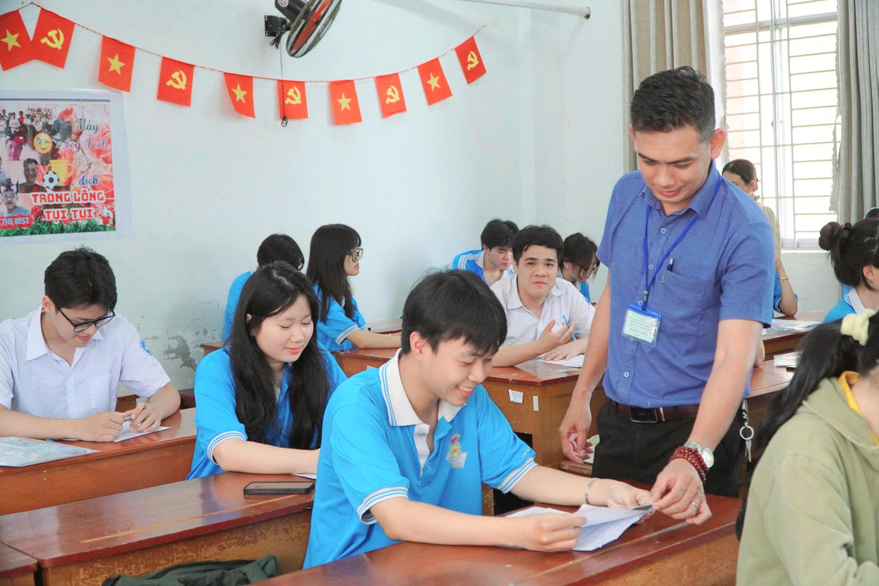 An Giang: Gần 40.000 thí sinh lớp 12 làm thủ tục dự thi kỳ thi tốt nghiệp THPT 2026