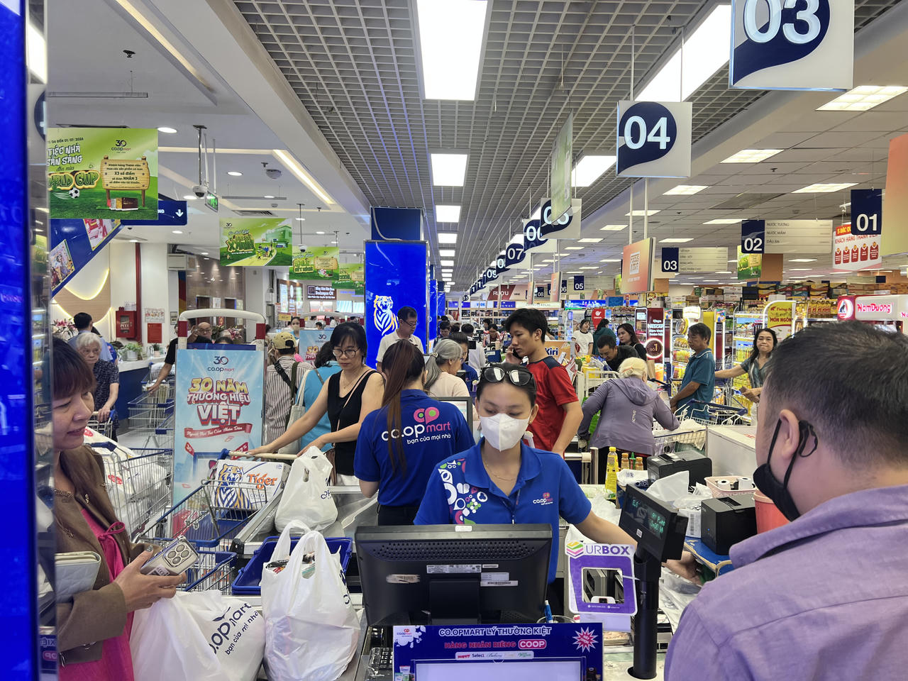 Saigon Co.op kích hoạt loạt ưu đãi xanh, khuyến khích tiêu dùng bền vững bằng những quyền lợi thiết thực