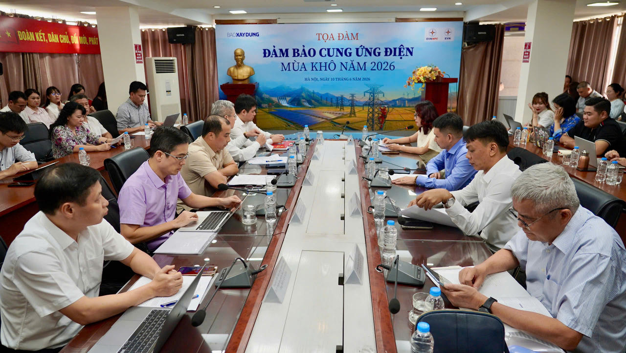 Mỗi năm miền Bắc cần thêm một nhà máy thủy điện Hòa Bình mới đáp ứng đủ nhu cầu tăng trưởng điện Mỗi năm miền Bắc cần thêm một nhà máy thủy điện Hòa Bình mới đáp ứng đủ nhu cầu tăng trưởng điện