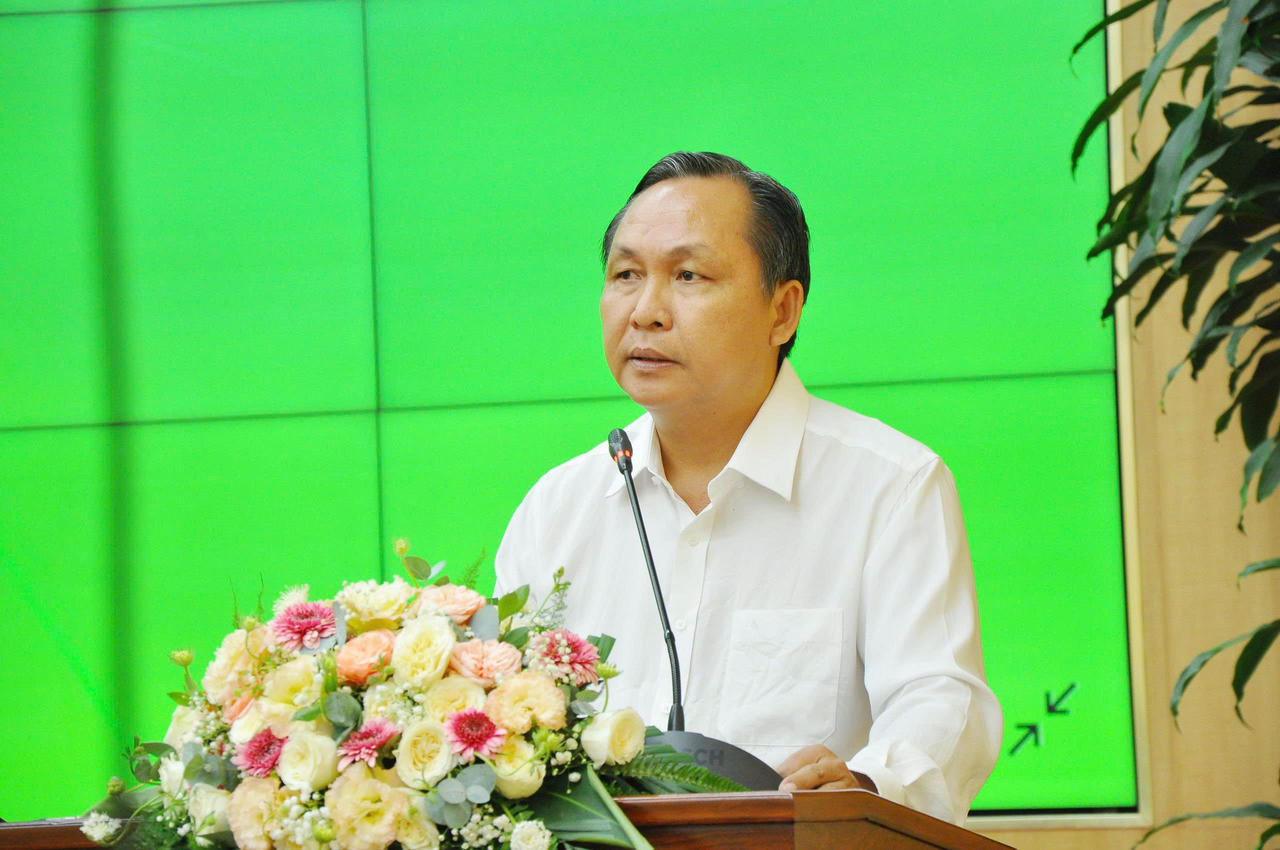 Ông Lê Công Lý - Phó Chủ tịch Thường trực UBND thành phố Cần Thơ phát biểu kết luận hội thảo.