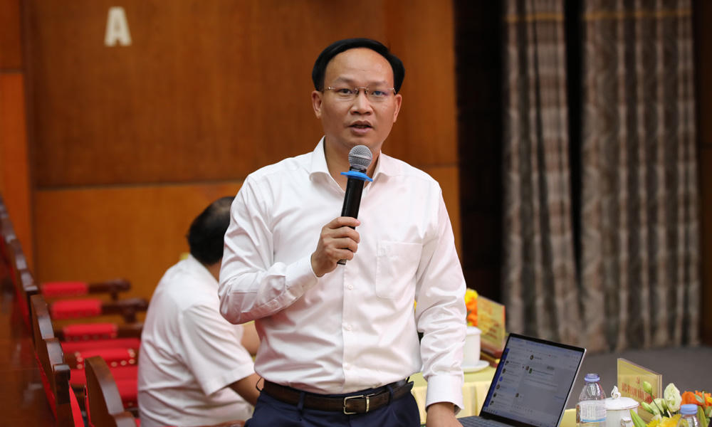 Phó Chủ tịch UBND tỉnh Phạm Văn Thịnh phát biểu tại hội nghị.