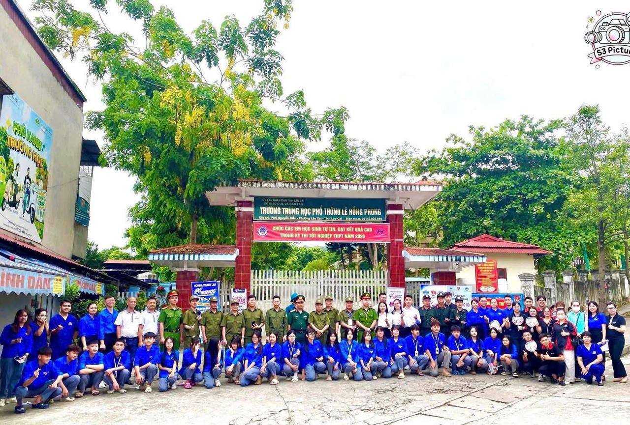 Hơn 19.000 th&iacute; sinh Lào Cai ho&agrave;n th&agrave;nh m&ocirc;n thi đầu ti&ecirc;n của kỳ thi tốt nghiệp THPT