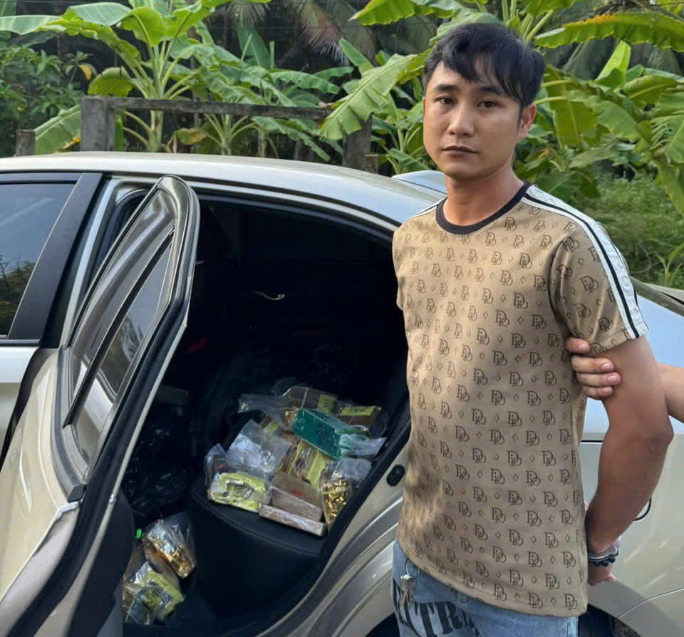 Công an Lâm Đồng được khen thưởng về thành tích triệt phá chuyên án ma túy xuyên quốc gia