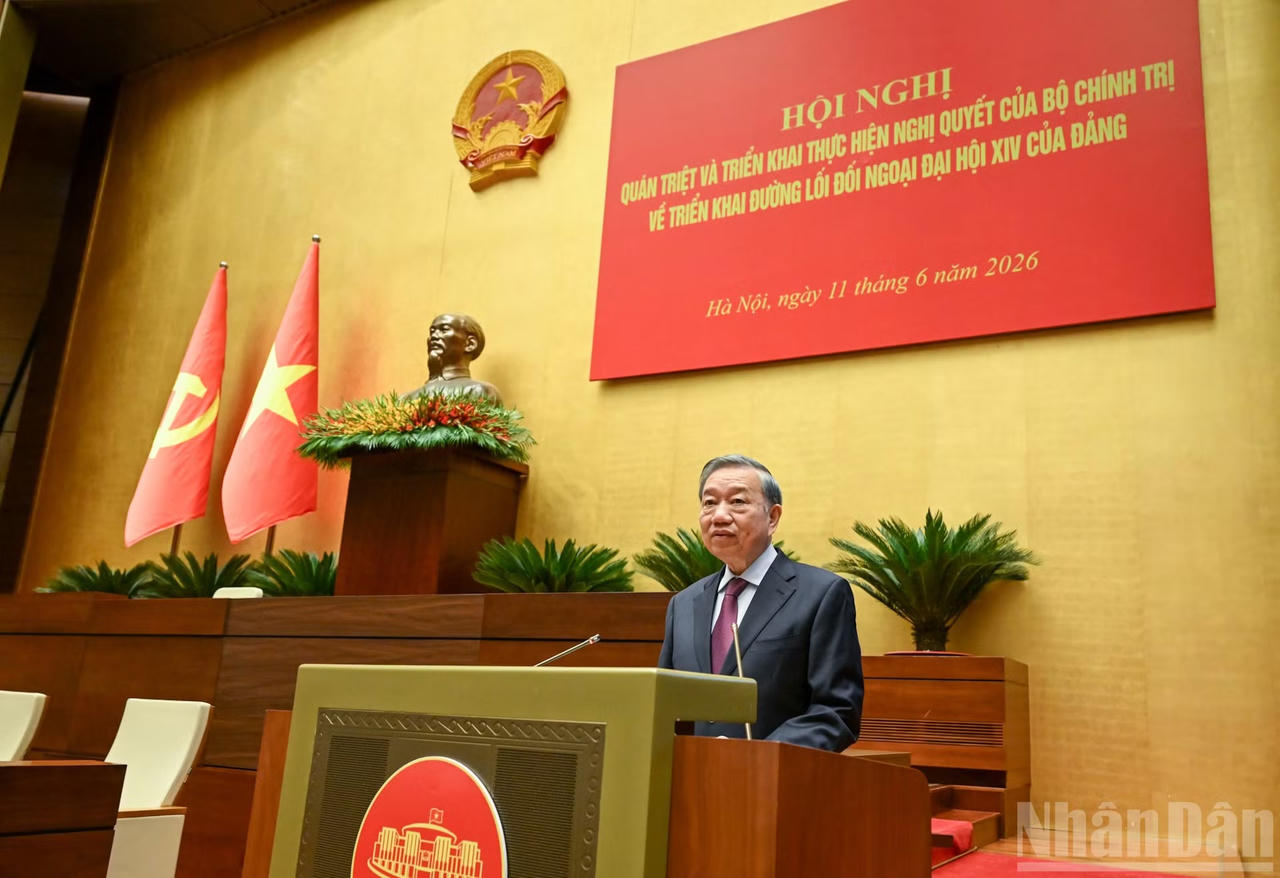 Tổng Bí thư, Chủ tịch nước Tô Lâm phát biểu chỉ đạo tại hội nghị. (Ảnh: nhandan.vn)