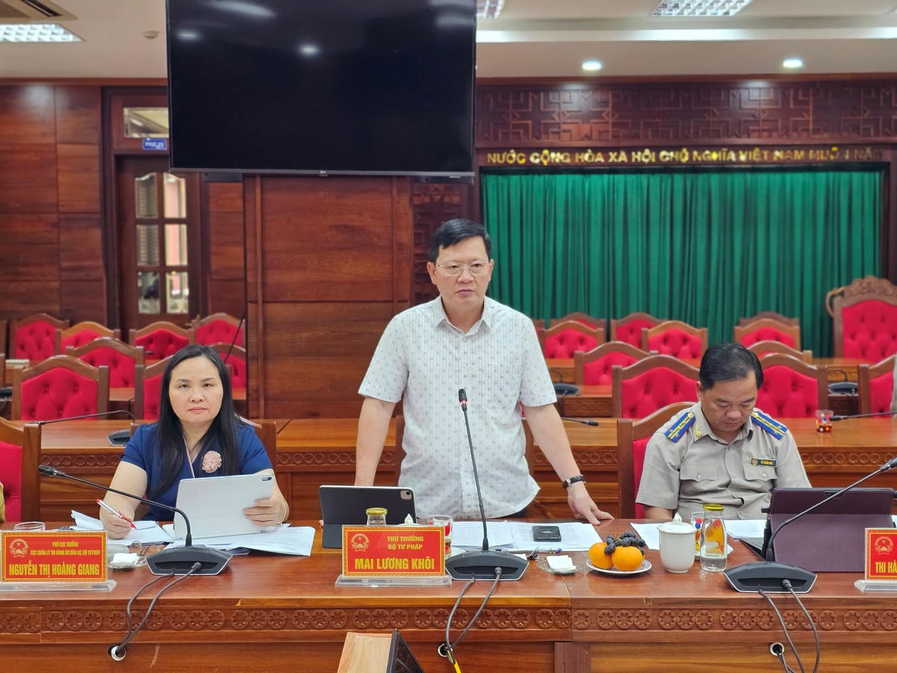 Thứ trưởng Jun8808 Nạp Rút Siêu Tốc Mai Lương Khôi tại buổi làm việc