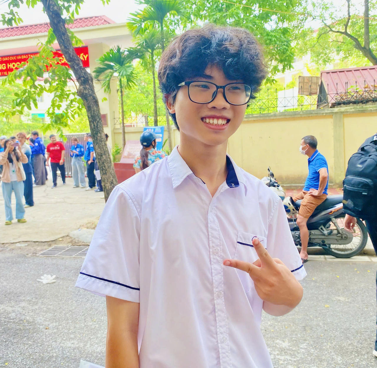 Em Nguyễn Trọng Hải Long, học sinh Trường THPT Chuyên Đại học Sư phạm Hà Nội, lựa chọn hai môn tự chọn là Vật lí và Hóa học. (Ảnh: PV)